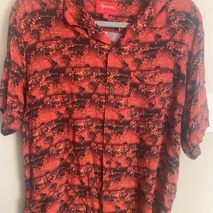 Supreme World Famous button down Spring 2018 drop. Size L
